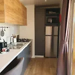 בית נופש Mobile Homes Karlo & Dino פולה