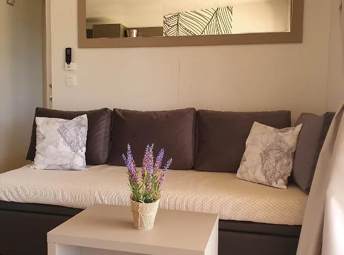 Mobile Homes Karlo & Dino 펜션