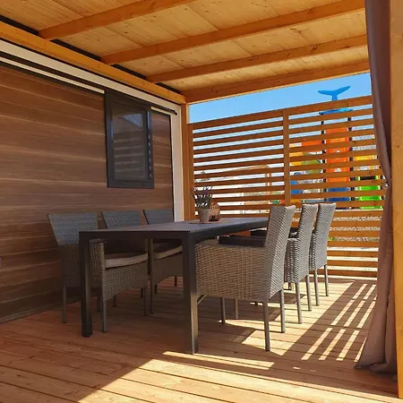 Mobile Homes Karlo & Dino Tatil Evi